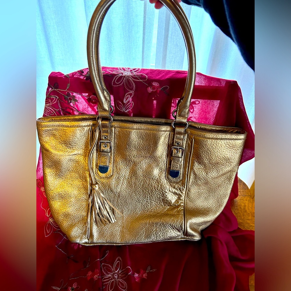 Vince Camuto shoulder bag gold leather